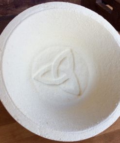 Round Celtic Knot 1 kg Proving Basket